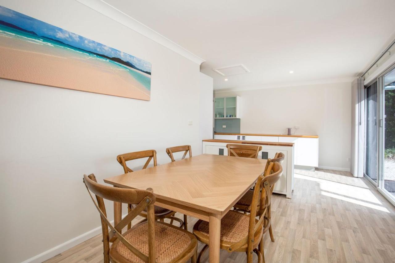 Windansea Cottage Pet Friendly Ocean Glimpses Vincentia Exterior photo